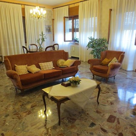 몸벨로 몬페라토 Casa Giordano B&B 외부 사진