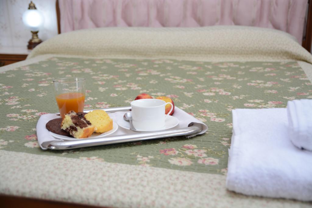 몸벨로 몬페라토 Casa Giordano B&B 외부 사진