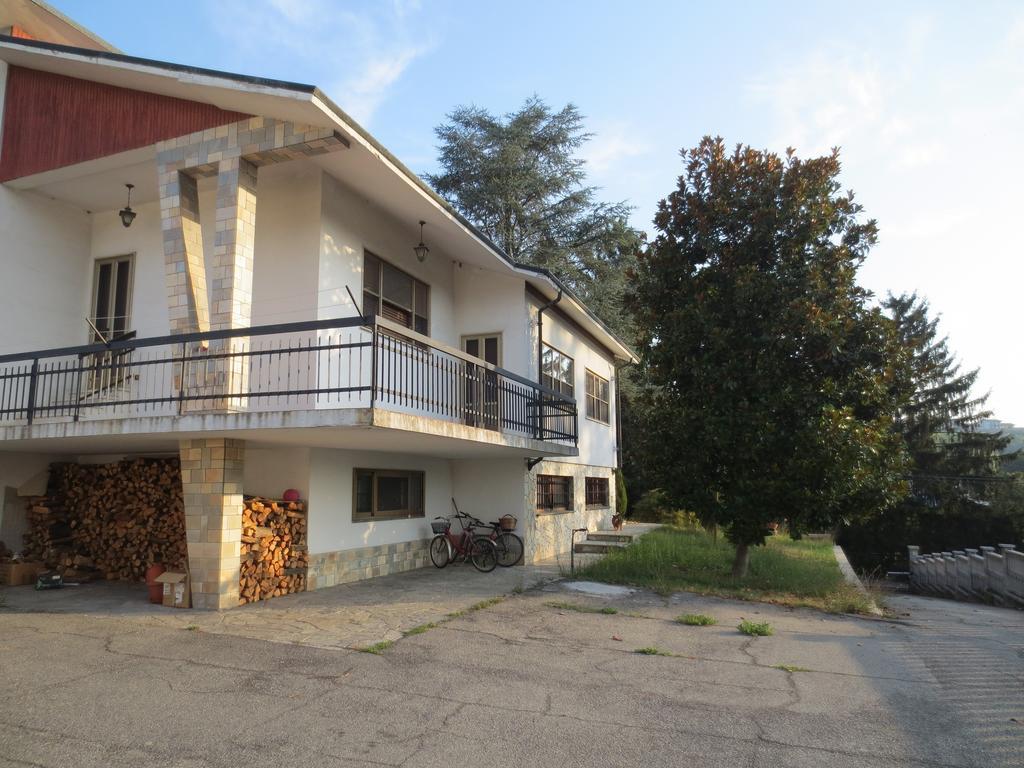 몸벨로 몬페라토 Casa Giordano B&B 외부 사진