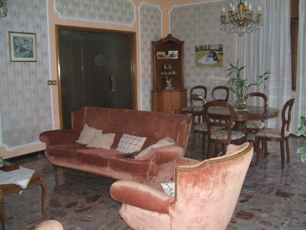 몸벨로 몬페라토 Casa Giordano B&B 외부 사진