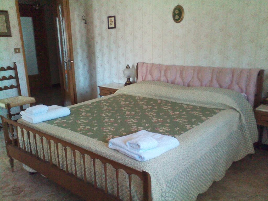 몸벨로 몬페라토 Casa Giordano B&B 객실 사진
